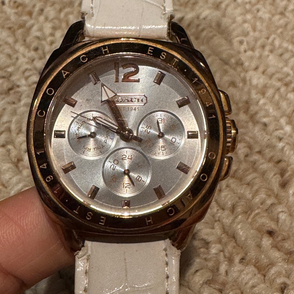 Women’s chronograph COACH Rose Gold-Tone Case Watch with White Leather Strap